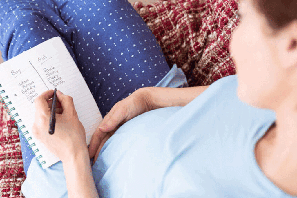 Populaire babynamen van 2025: trends, nostalgie en verrassingen