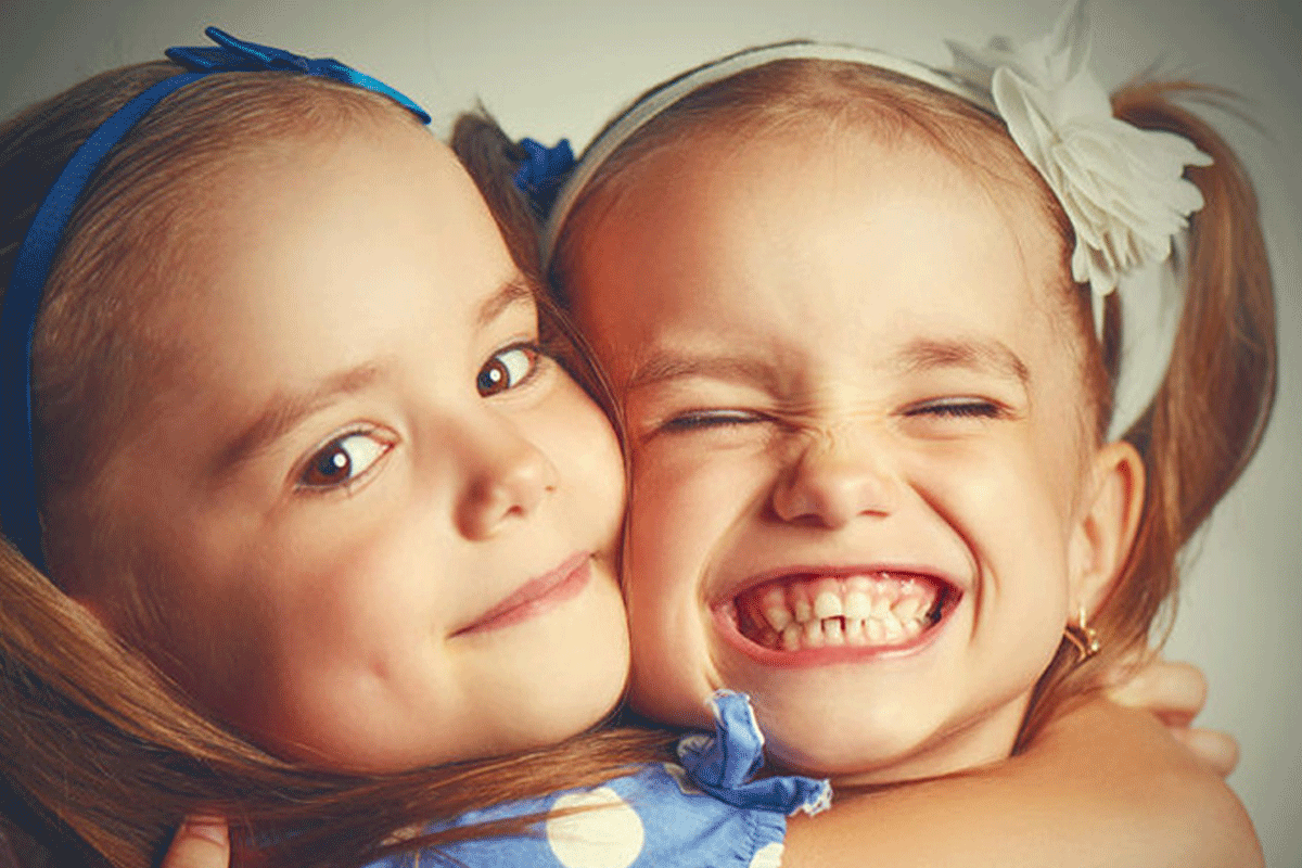 Het belang van knuffelen: waarom aanraking zoveel meer doet dan we denken